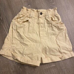 H&M Cream Shorts